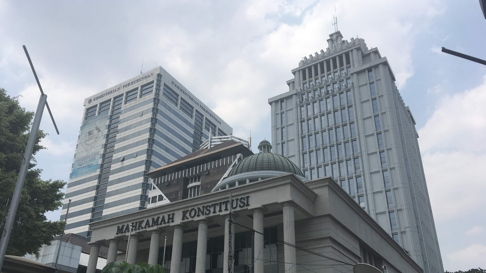 The Constitutional Court of Indonesia in Jakarta. Photo: Christophe95/Wikimedia Commons, CC BY-SA 4.0. Cropped.
