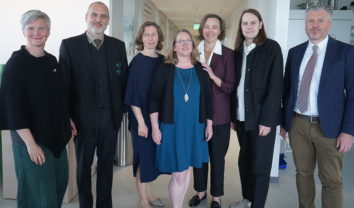 Ebba Sjögren, Mikael Holmgren Caicedo, Berit Hartmann, Åsa Plesner, Jane Andrew, Andreas Sundström, Thomas Carrington.