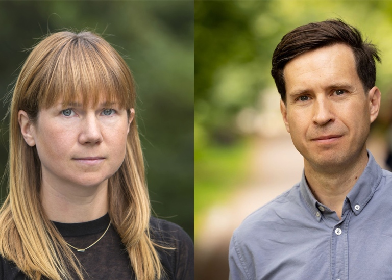 Foto av Johanna Rickne och Olle Folke, mottagare av Assar Lindbeck-medaljen 2023.