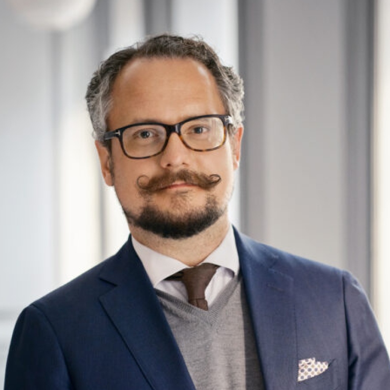 Portrait photo of Peter Fallesen