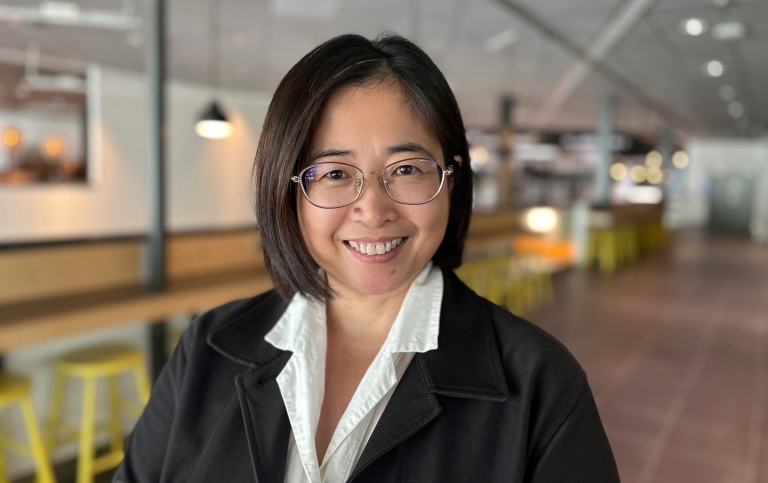 Portrait photo of professor Shengnan Han, DSV, Stockholm University.