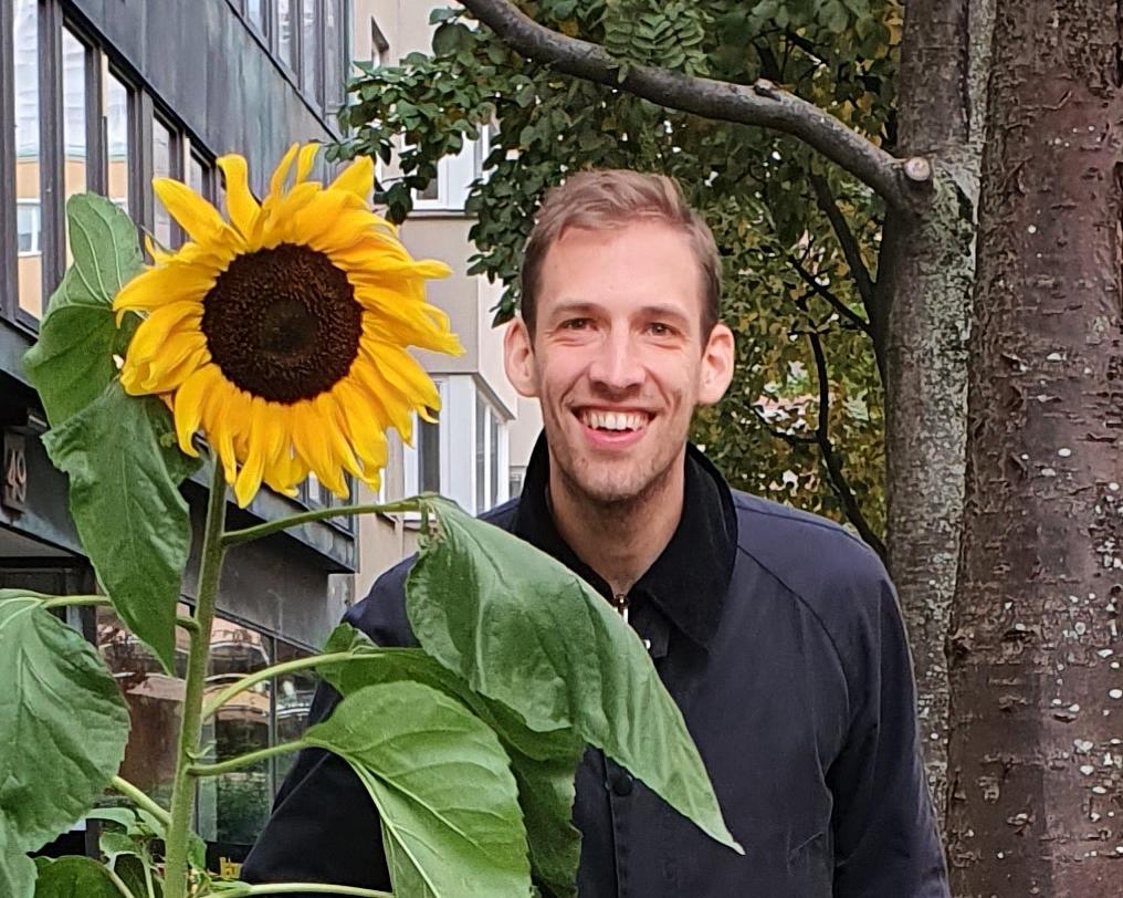 Biträdande lektor, Karl Harmenberg.