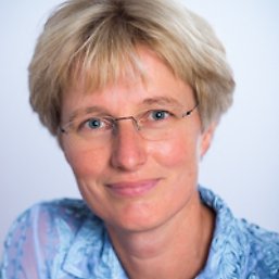 Marian Bakermans-Kranenburg, portrait.