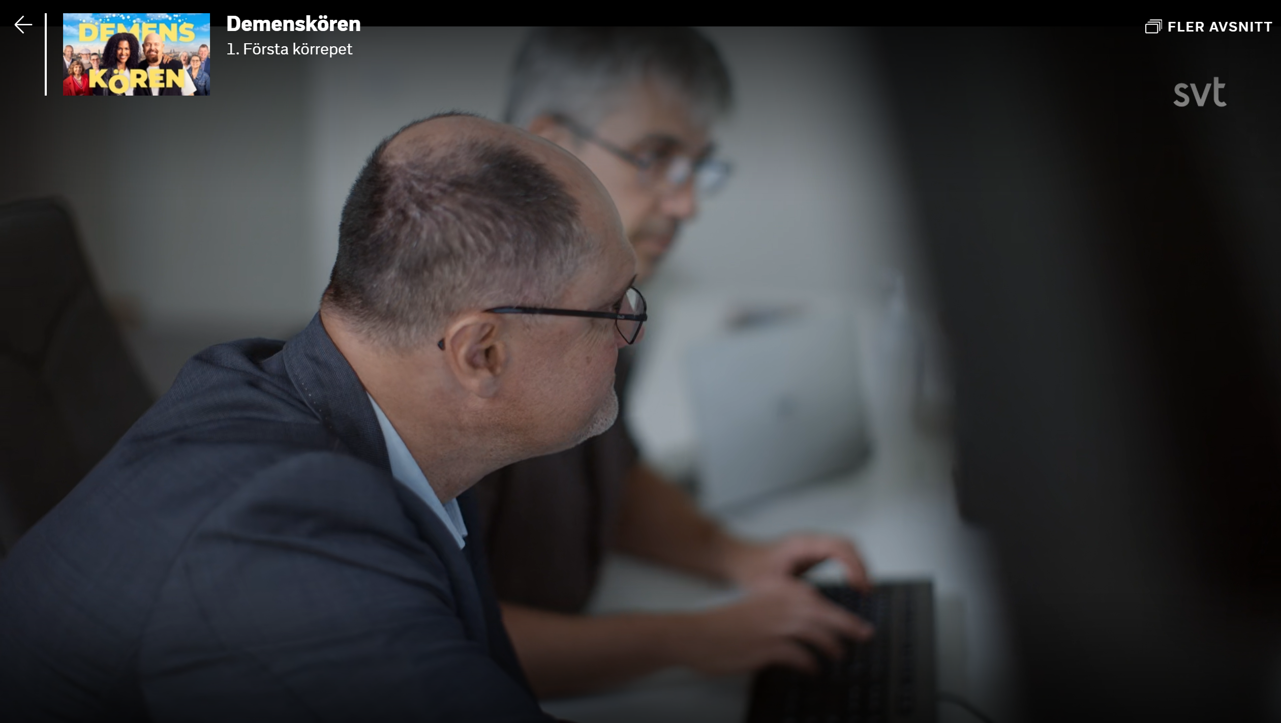 Jonathan Berrebi and László Harmat working in SUBIC MRI lab.