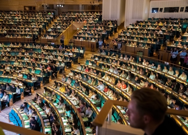 Studenter i Aula Magna