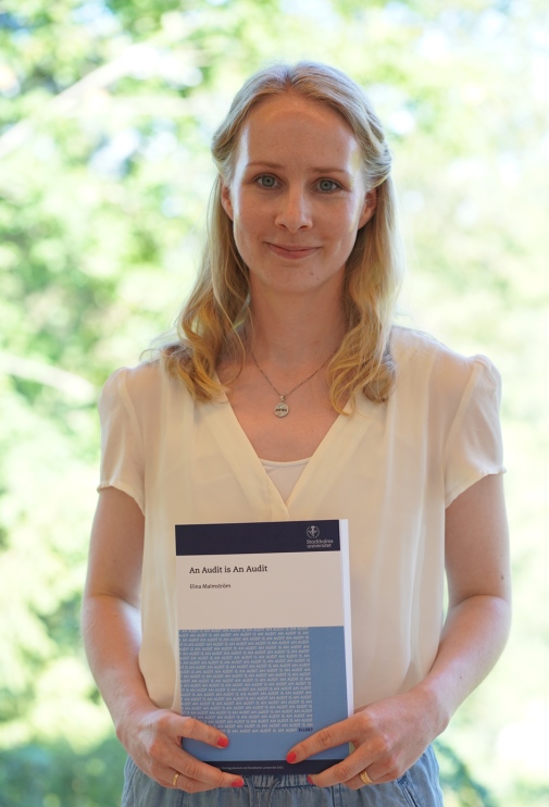 Elina Malmström med avhandlingen An audit is an audit.