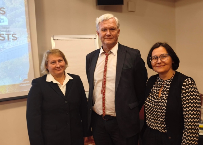 Everita Andronova, Peteris Vanags, Signe Rirdance