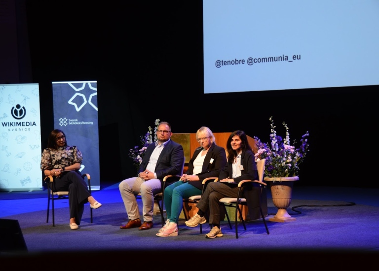 Foto från panelsamtal