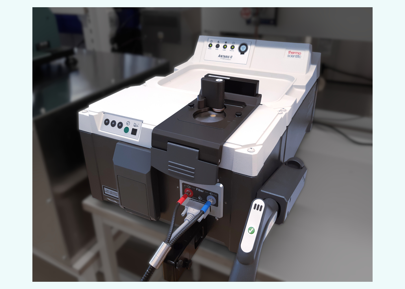 FT-near infrared analyzer, Antaris II, ThermoFischer.