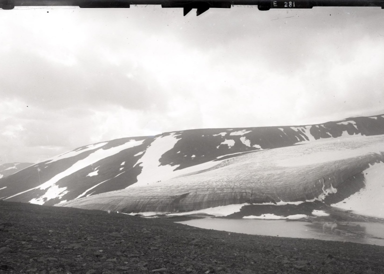 Storglaciären från E-Stenen 1910.
