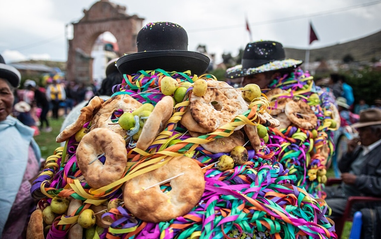 Celebración tradicional del Roscasiri conocido como la fiesta del Pan, Perú