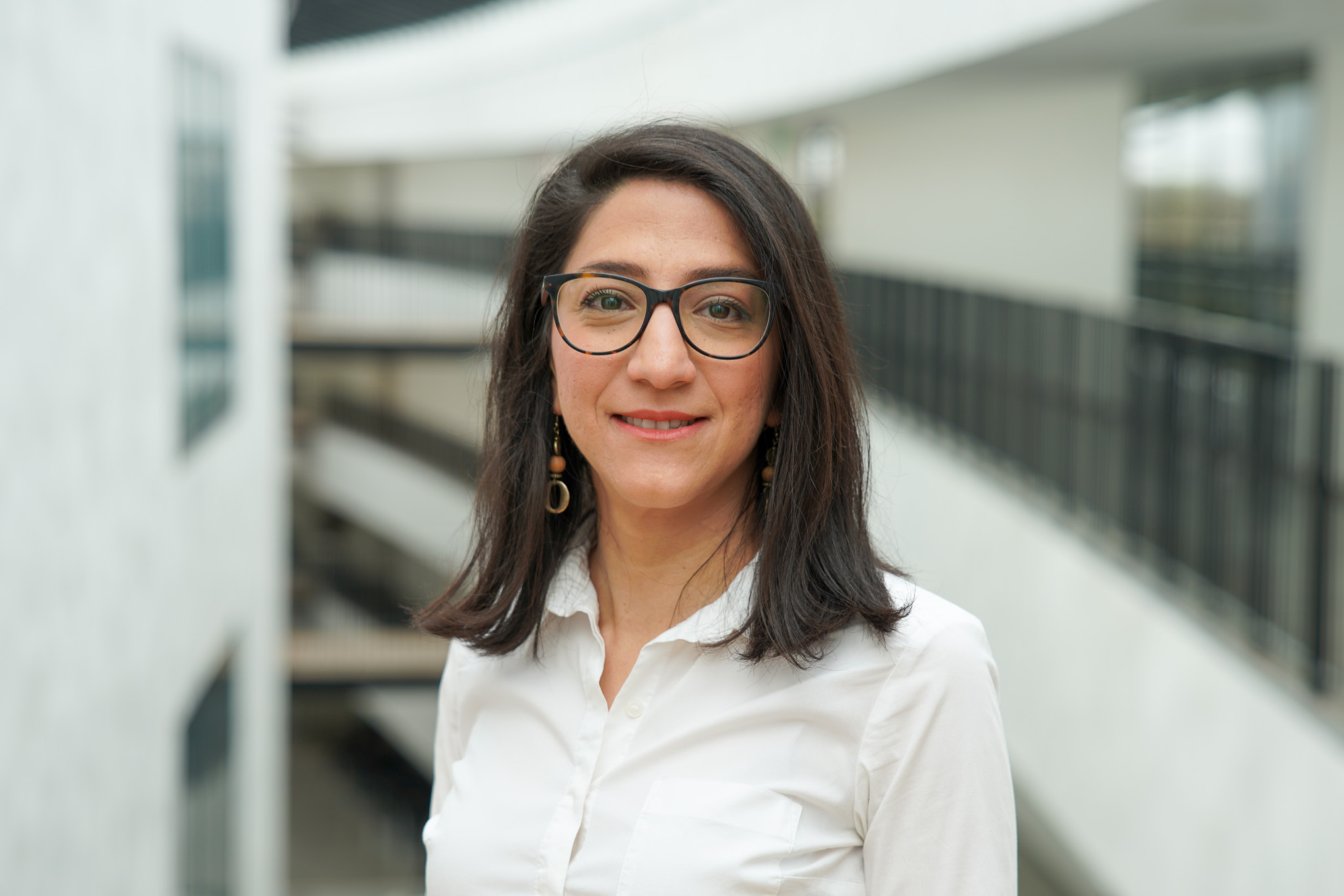 Azadeh Fattahi Savadjani, forskare på OKC och Fysikum. Foto: Samuel Avraham
