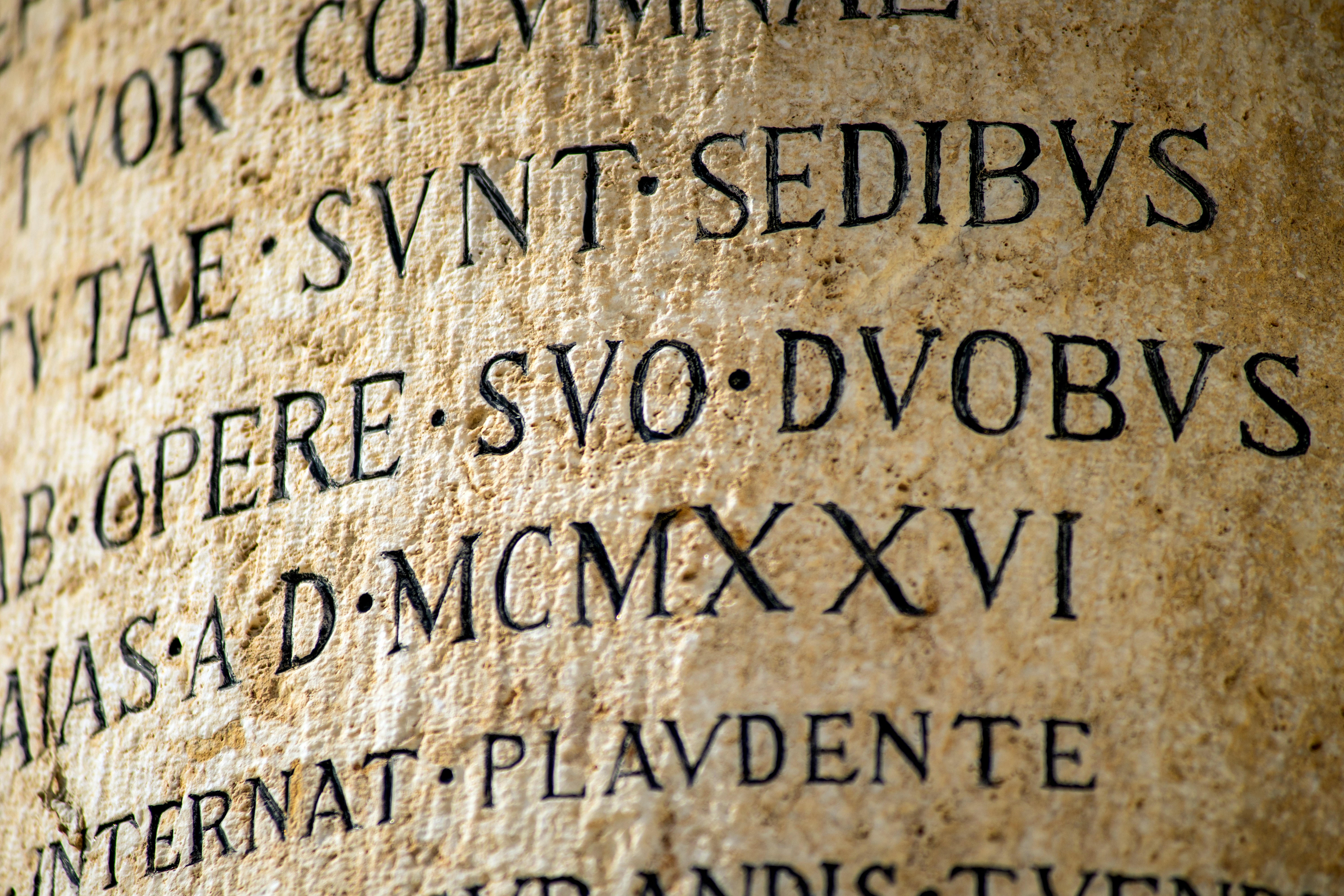Gammal skrift på latin