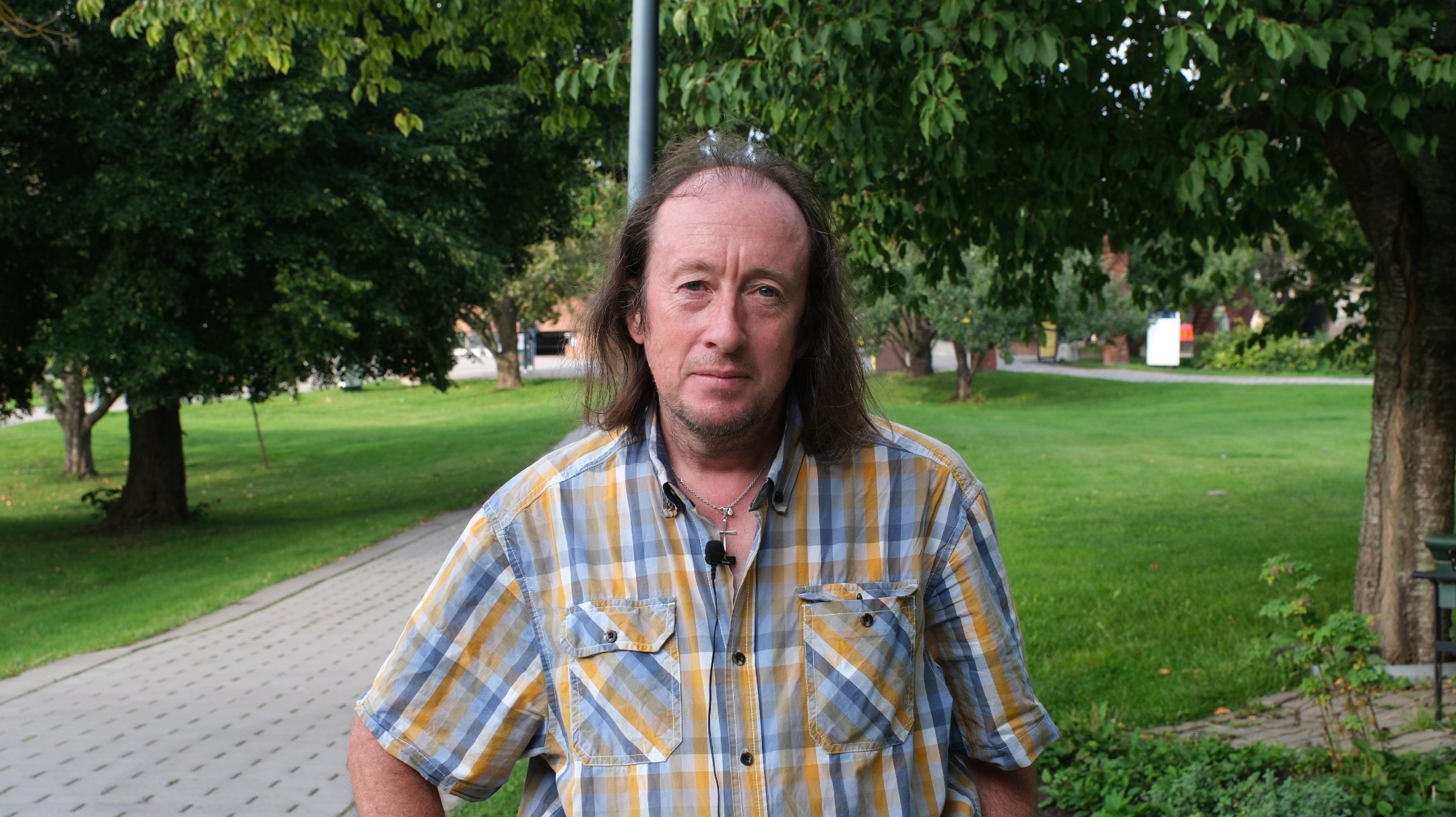 Alasdair Skelton on campus.