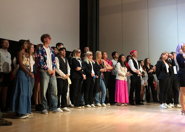 The Mentorship Program "Fadderiet" introduces itself - all new students gets a mentor.