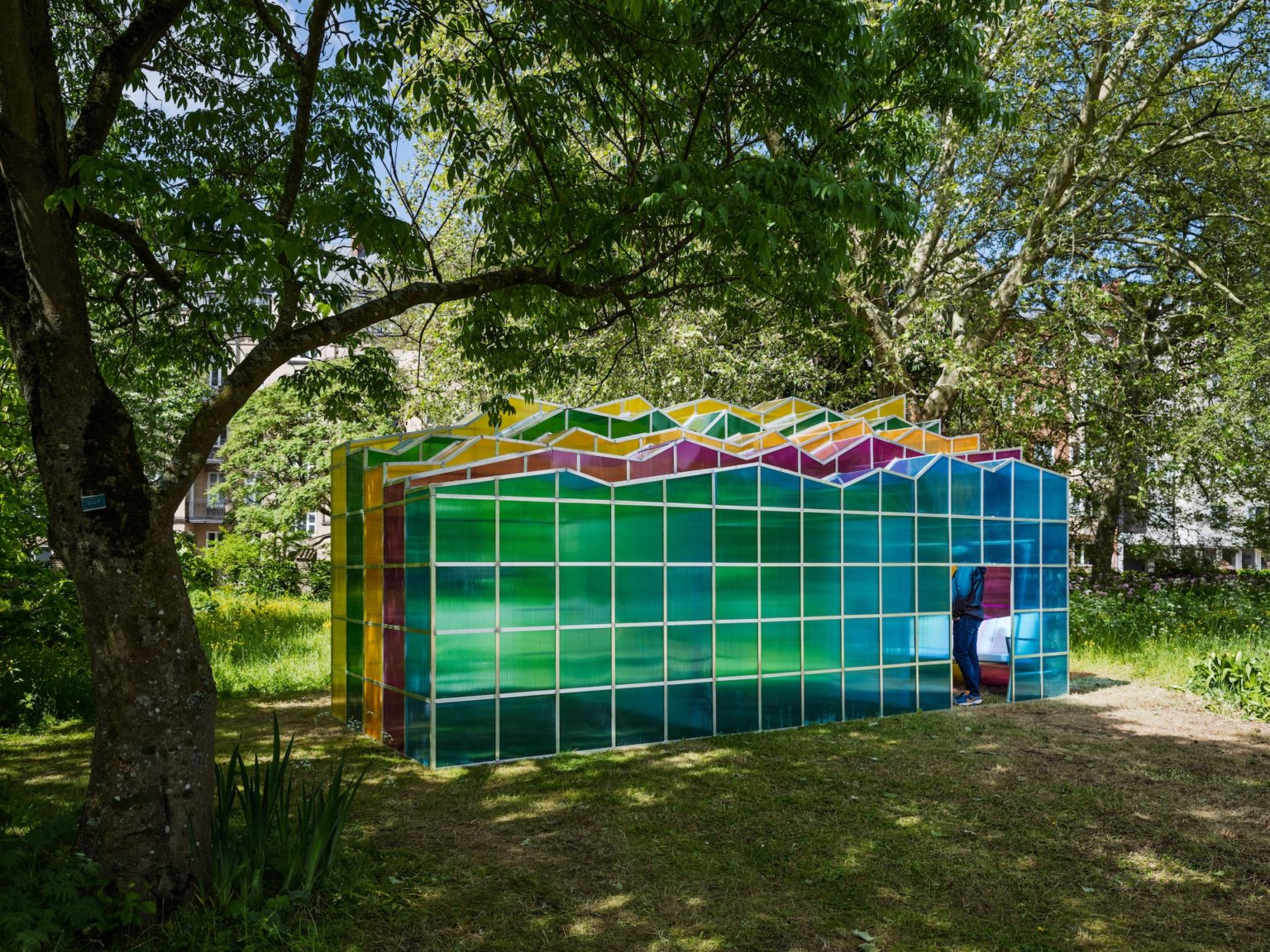 The Line Chart Greenhouse