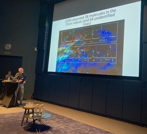 Photo of Aage Sandqvist presenting Odin research at the event.