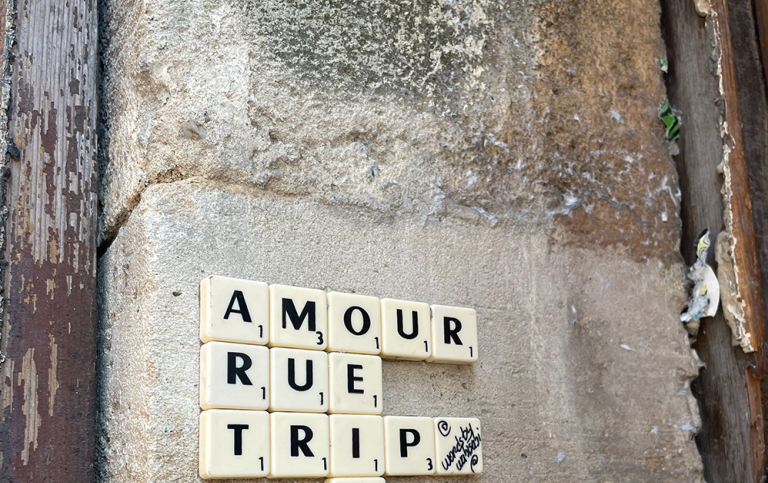 Bild till kurssida FR011A. Foto från Clara Franceschi-Unsplash