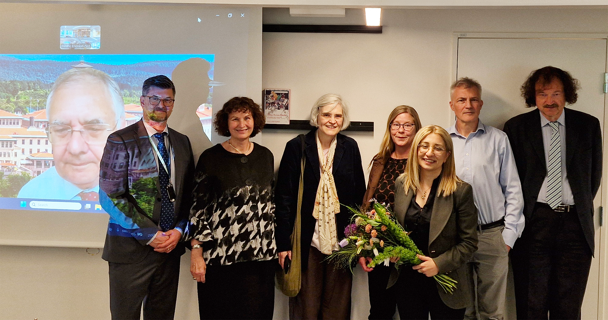 Seren Selvin Korkmaz with her dissertation committee and others