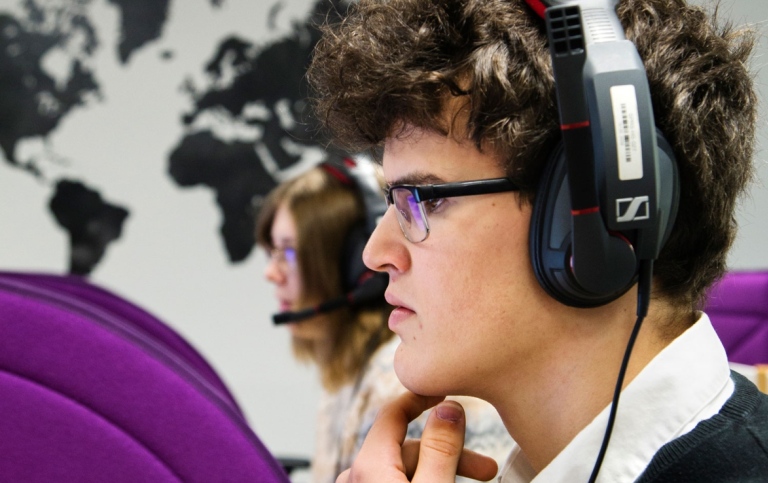 Students working individually on language exercises in the Language Centre's computer room. Photo: Lena Katarina Johansson