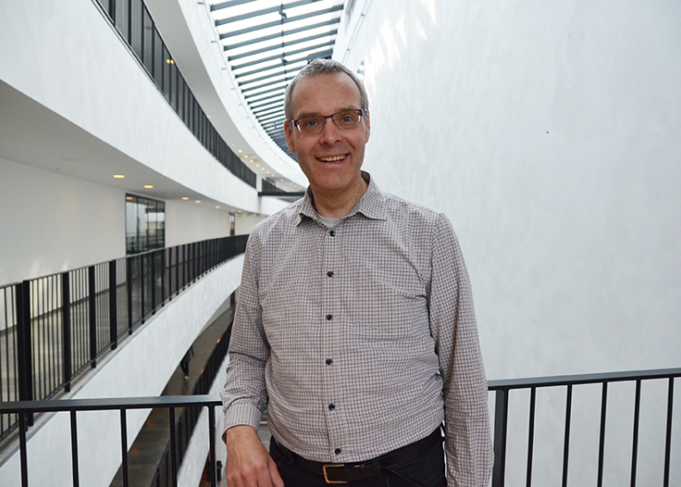 Eddy Ardonne, professor i kondenserade materiens teori