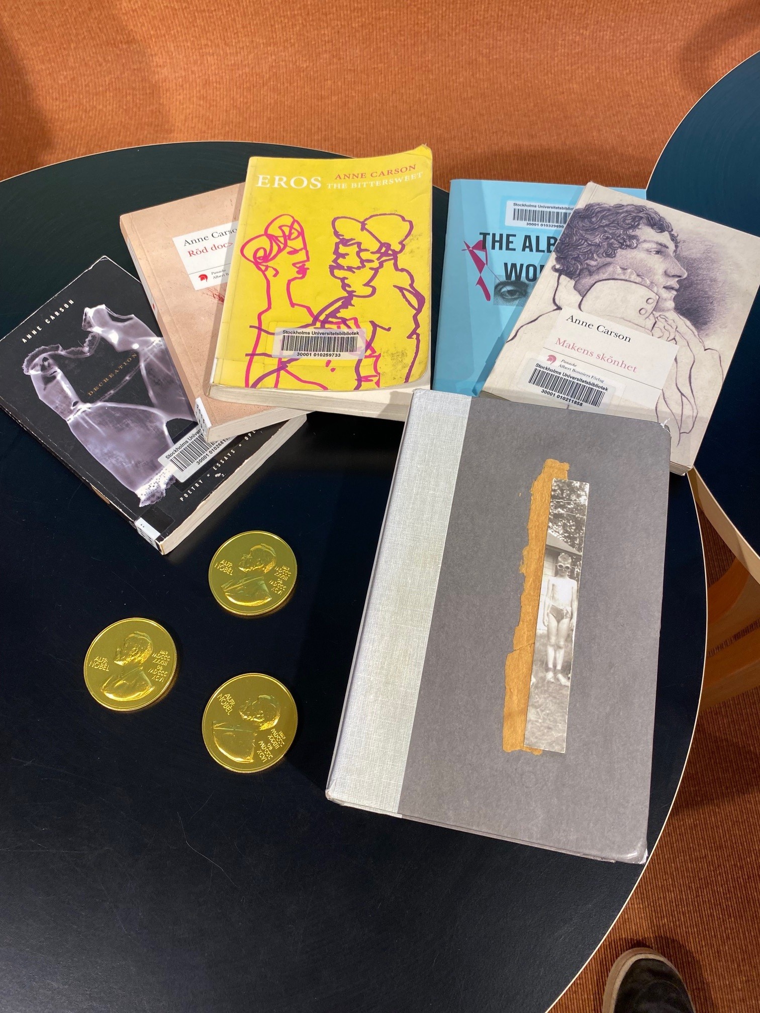 Some of Anne Carson´s books.