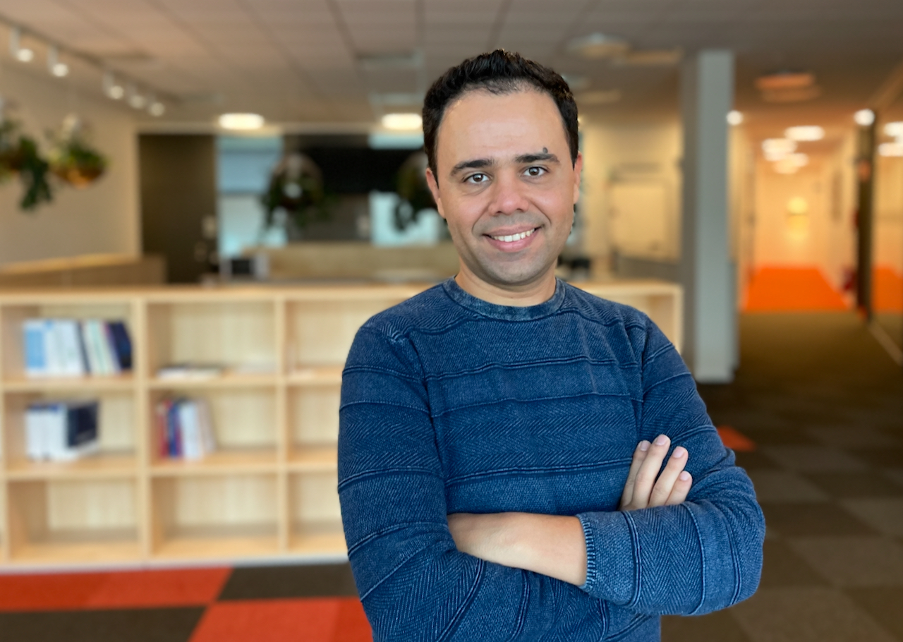 Amin Jalali är DSVs nyaste docent. Foto: Åse Karlén.