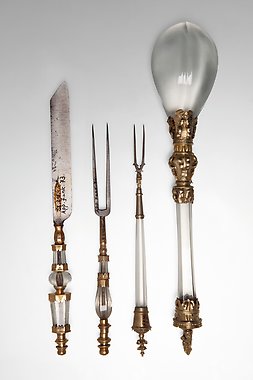 Renässansbestick med koppling till Katarina Jagellonica. Foto: Silvestras Samsonas / National Museum of Lithuania