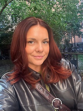 Lovisa Jansson, doktorand på avdelningen Kemisk fysik och ambassadör för Fysikums sociala medier