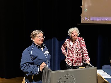 Mirjam Glessmer och Rachel Forsyth