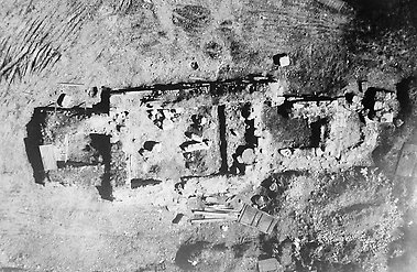 Aerial photo of church ruin, only the outline visible