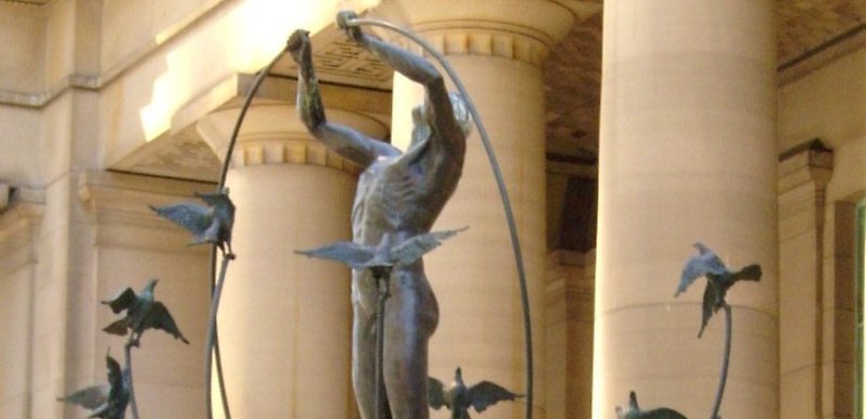 Monument to Multiculturalism by Francesco Pirelli, Union Station, Toronto Image- Robert Taylor from Stirling,Canada