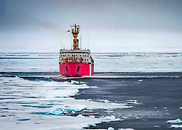 Icebreaker St Luis in water and ice behind Oden, where the photo is taken from.
