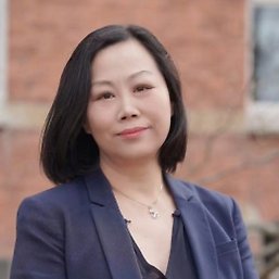 Professor Ai Jun Hou