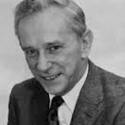 Lars Ernster.