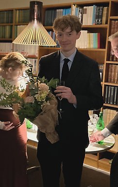 Fraser Miller vid mingelceremonin på Historiska institutionen.