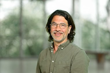 Porträtt: Andres Rivarola, professor i Latinamerikastudier vid Romanska och klassiska institutionen, Stockholms universitet