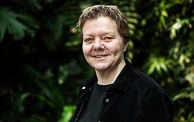 Ivana Macek