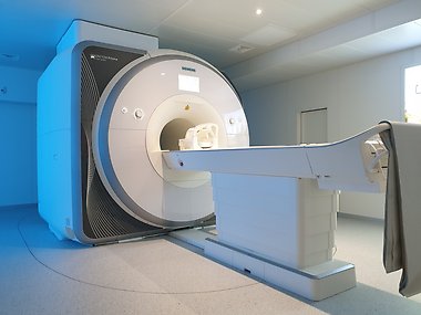 MRI