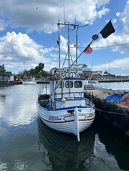 Liten fiskebåt i Grisslehamn.