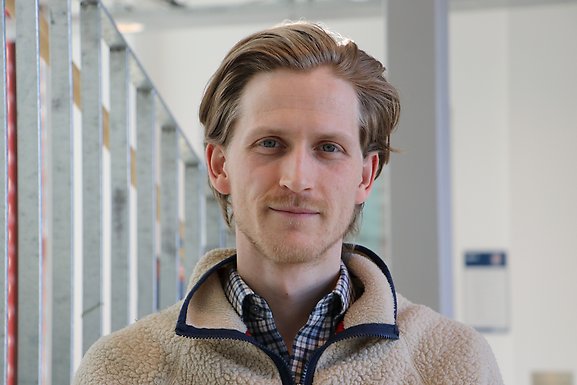 Porträttbild av Harald Henriksson.
