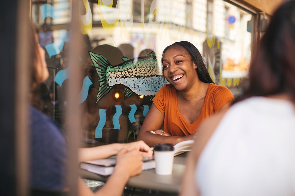 Student at an outdoor café.