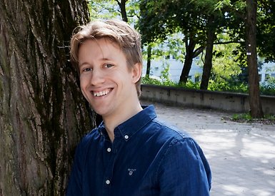 Studievägledare Oskar från Statsvetenskapliga institutionen
