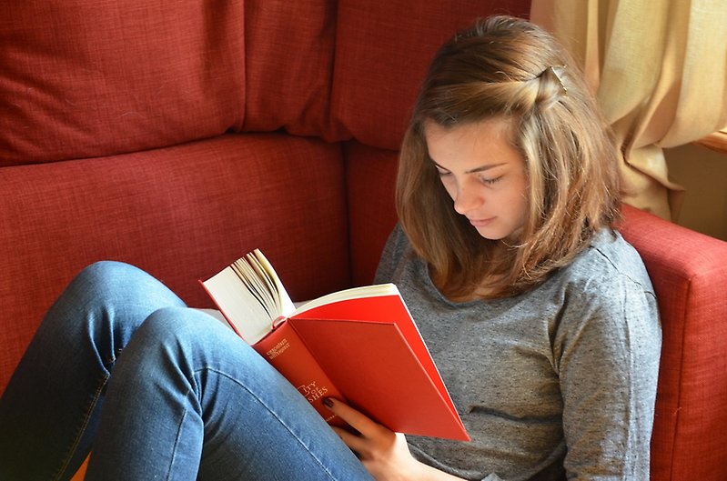 Reading woman.
