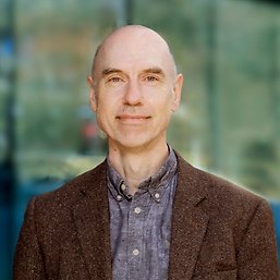 Stefan Helgesson, professor i litteraturvetenskap.