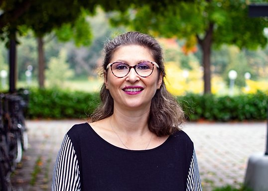 Porträttfoto på Eleonora Mussini.